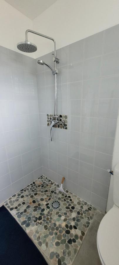 Ti-Hibiscus Bungalow T1 Clim-Wifi 30M2 2 Pers Grande Savane Esterno foto